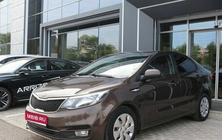 KIA Rio III рестайлинг, 2017 год, 990 000 рублей, 1 фотография