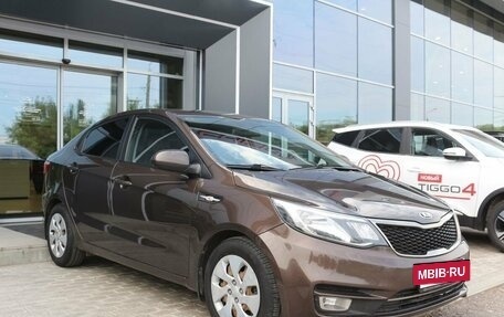KIA Rio III рестайлинг, 2017 год, 990 000 рублей, 3 фотография