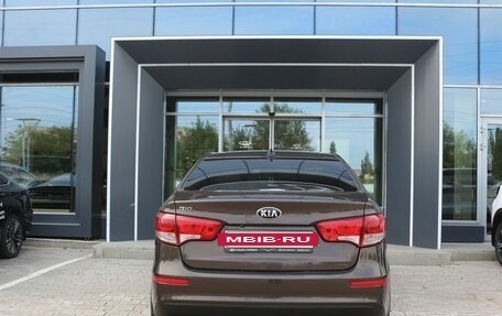 KIA Rio III рестайлинг, 2017 год, 990 000 рублей, 5 фотография