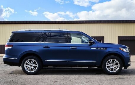 Lincoln Navigator, 2022 год, 14 000 000 рублей, 10 фотография