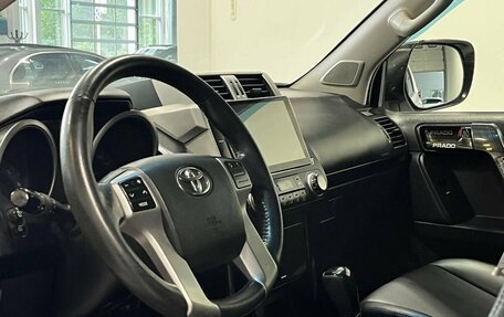 Toyota Land Cruiser Prado 150 рестайлинг 2, 2014 год, 3 499 900 рублей, 6 фотография