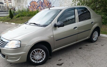 Renault Logan I, 2010 год, 550 000 рублей, 4 фотография