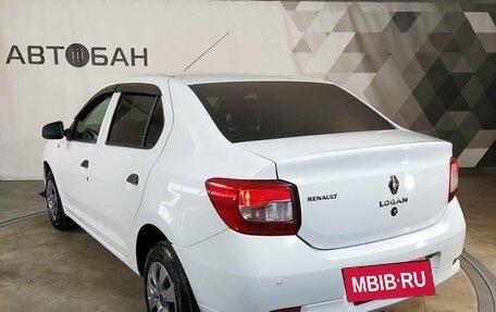 Renault Logan II, 2018 год, 699 000 рублей, 3 фотография
