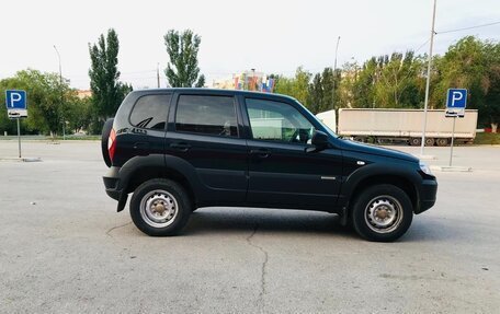 Chevrolet Niva I рестайлинг, 2017 год, 850 000 рублей, 8 фотография