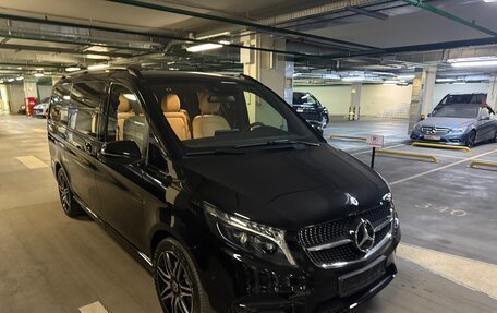 Mercedes-Benz V-Класс, 2023 год, 11 900 000 рублей, 3 фотография