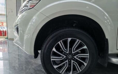 Nissan Terra, 2021 год, 2 400 000 рублей, 7 фотография