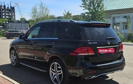 Mercedes-Benz GLE, 2016 год, 3 400 000 рублей, 4 фотография