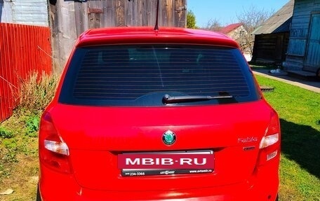Skoda Fabia II, 2012 год, 670 000 рублей, 3 фотография
