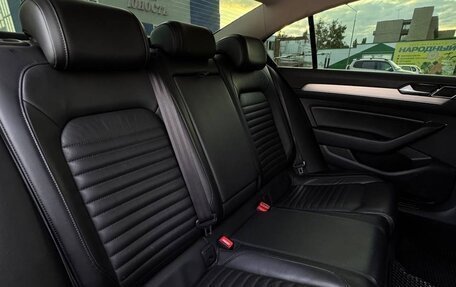 Volkswagen Passat B8 рестайлинг, 2018 год, 2 199 000 рублей, 23 фотография