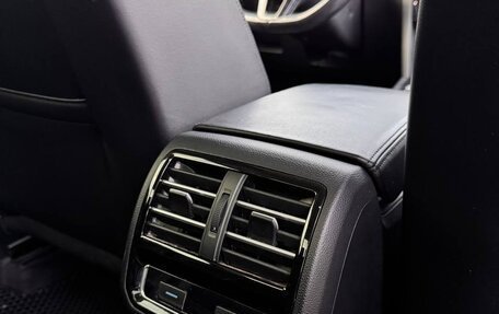 Volkswagen Passat B8 рестайлинг, 2018 год, 2 199 000 рублей, 24 фотография