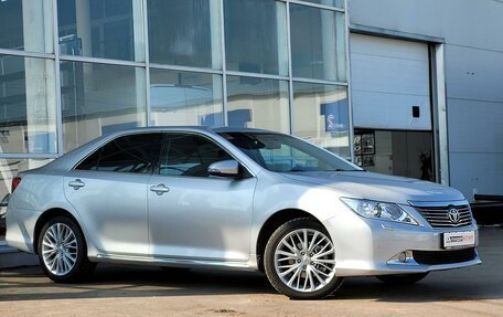 Toyota Camry, 2013 год, 1 790 000 рублей, 3 фотография