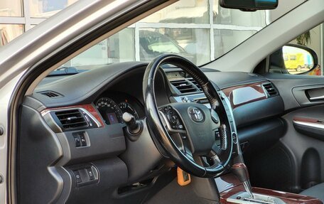 Toyota Camry, 2013 год, 1 790 000 рублей, 9 фотография
