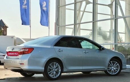 Toyota Camry, 2013 год, 1 790 000 рублей, 5 фотография