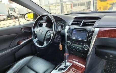 Toyota Camry, 2013 год, 1 790 000 рублей, 11 фотография