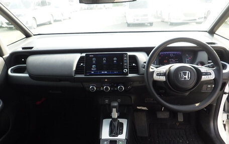 Honda Fit, 2022 год, 930 000 рублей, 5 фотография