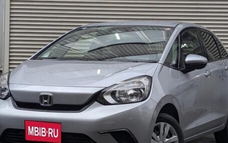 Honda Fit, 2022 год, 930 000 рублей, 1 фотография