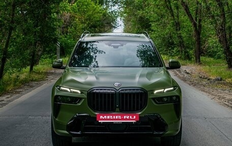 BMW X7, 2023 год, 16 500 000 рублей, 2 фотография