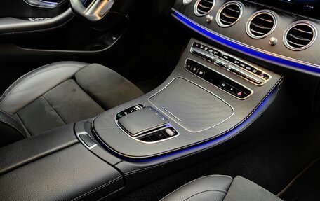 Mercedes-Benz E-Класс, 2022 год, 5 350 000 рублей, 35 фотография