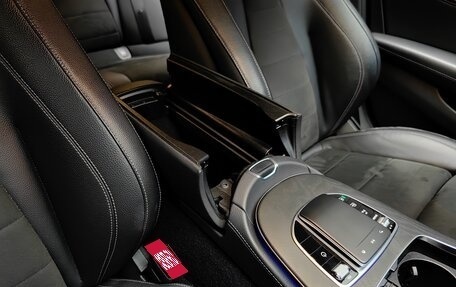 Mercedes-Benz E-Класс, 2022 год, 5 350 000 рублей, 37 фотография