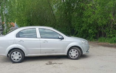 Ravon Nexia R3, 2017 год, 440 000 рублей, 3 фотография