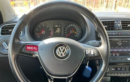 Volkswagen Polo VI (EU Market), 2017 год, 1 295 000 рублей, 3 фотография