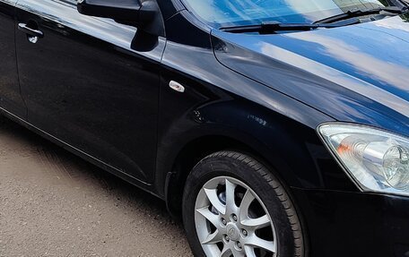 KIA cee'd I рестайлинг, 2009 год, 650 000 рублей, 3 фотография