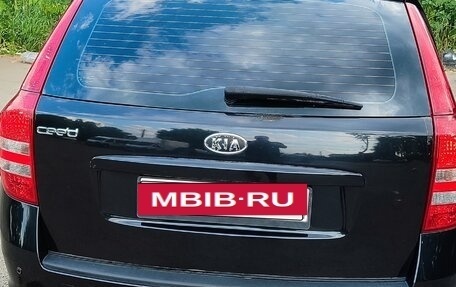 KIA cee'd I рестайлинг, 2009 год, 650 000 рублей, 10 фотография