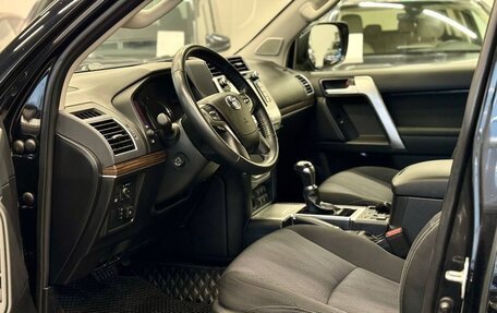 Toyota Land Cruiser Prado 150 рестайлинг 2, 2018 год, 4 399 000 рублей, 7 фотография