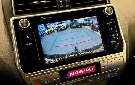 Toyota Land Cruiser Prado 150 рестайлинг 2, 2018 год, 4 399 000 рублей, 10 фотография