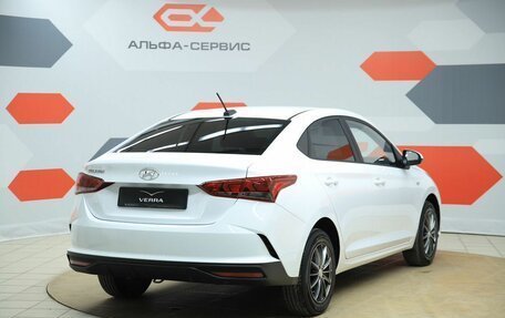 Hyundai Solaris II рестайлинг, 2021 год, 1 630 000 рублей, 5 фотография