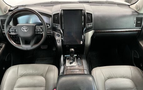 Toyota Land Cruiser 200, 2008 год, 3 600 000 рублей, 16 фотография