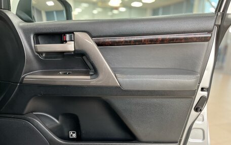 Toyota Land Cruiser 200, 2008 год, 3 600 000 рублей, 35 фотография