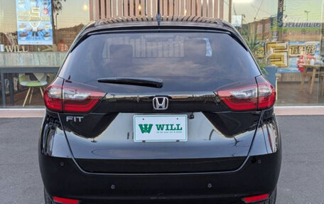 Honda Fit, 2022 год, 1 080 000 рублей, 4 фотография