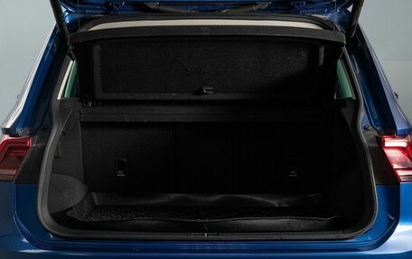 Volkswagen Tiguan II, 2018 год, 2 650 000 рублей, 11 фотография