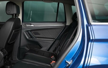 Volkswagen Tiguan II, 2018 год, 2 650 000 рублей, 8 фотография