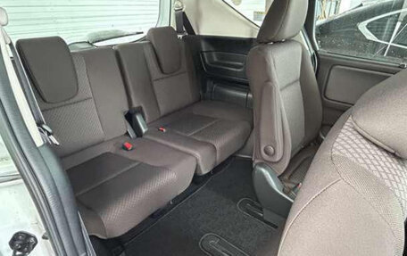 Honda Freed II, 2022 год, 1 200 000 рублей, 8 фотография