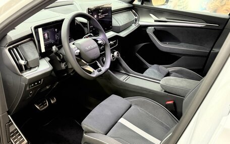 Skoda Kodiaq, 2025 год, 5 590 000 рублей, 13 фотография