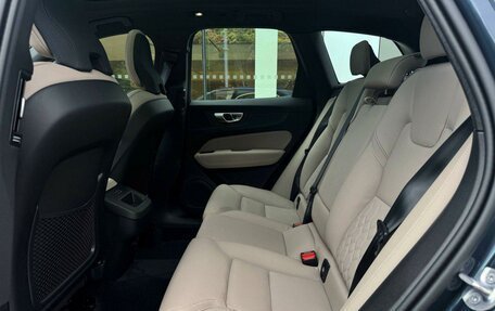 Volvo XC60 II, 2025 год, 9 550 000 рублей, 30 фотография