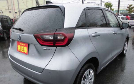 Honda Fit, 2022 год, 1 080 000 рублей, 3 фотография