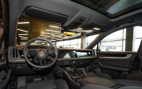 Porsche Cayenne III, 2023 год, 16 800 000 рублей, 17 фотография