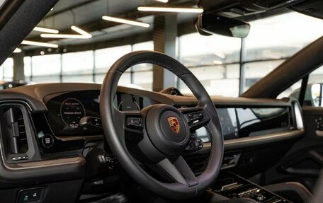 Porsche Cayenne III, 2023 год, 16 800 000 рублей, 20 фотография