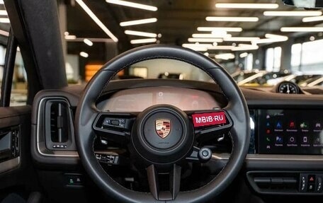 Porsche Cayenne III, 2023 год, 16 800 000 рублей, 19 фотография