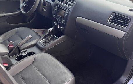 Volkswagen Jetta VI, 2017 год, 1 320 000 рублей, 5 фотография
