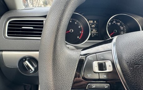 Volkswagen Jetta VI, 2017 год, 1 320 000 рублей, 27 фотография