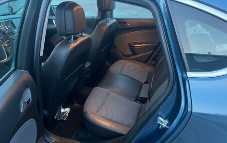 Opel Astra J, 2012 год, 1 000 000 рублей, 8 фотография