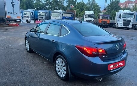 Opel Astra J, 2012 год, 1 000 000 рублей, 6 фотография