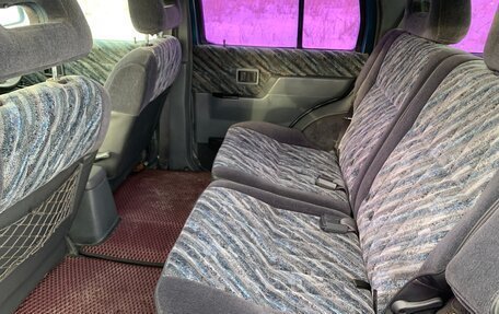 Nissan Terrano II рестайлинг, 1995 год, 499 000 рублей, 24 фотография