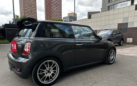 MINI Hatch, 2011 год, 1 550 000 рублей, 3 фотография