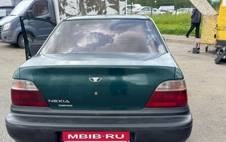 Daewoo Nexia I рестайлинг, 1998 год, 137 000 рублей, 19 фотография