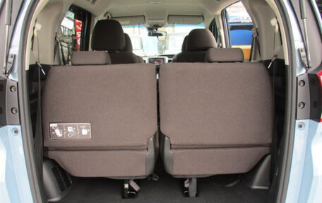 Honda Freed II, 2022 год, 1 060 000 рублей, 8 фотография